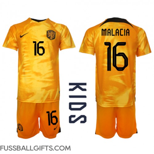 Niederlande Tyrell Malacia #16 Fußballbekleidung Heimtrikot Kinder WM 2022 Kurzarm (+ kurze hosen)